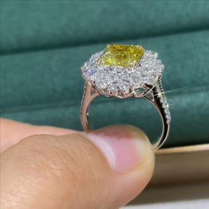 Customized Fancy Diamond Jewelry Ring
