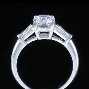 White Diamond Ring JA1079